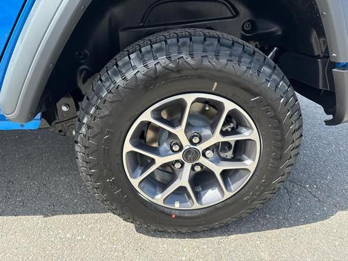 Hydro Blue Pearlcoat 2026 Jeep Wrangler Sport S