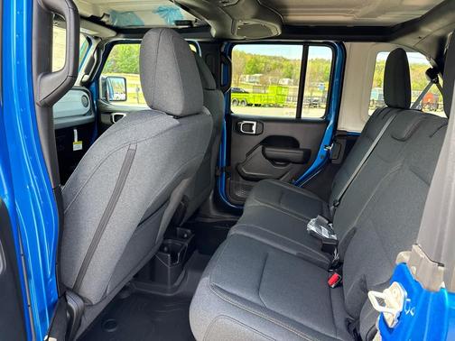 Hydro Blue Pearlcoat 2026 Jeep Wrangler Sport S