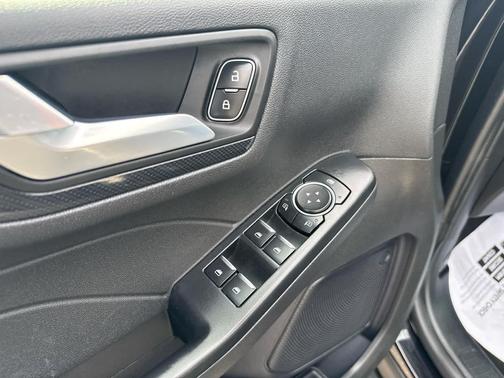 Agate Black Metallic 2024 Ford Escape ST-Line