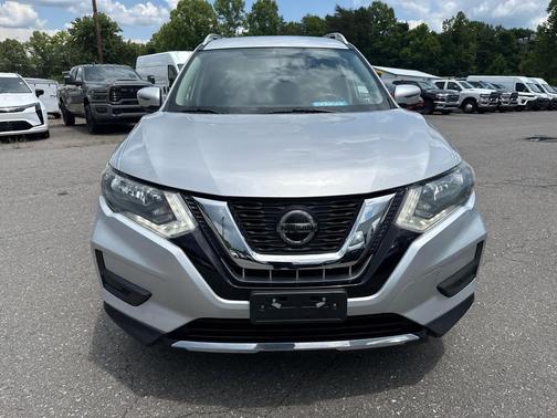 Brilliant Silver 2018 Nissan Rogue SV