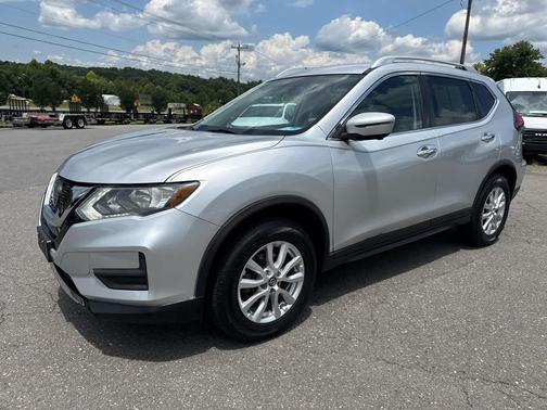 Brilliant Silver 2018 Nissan Rogue SV