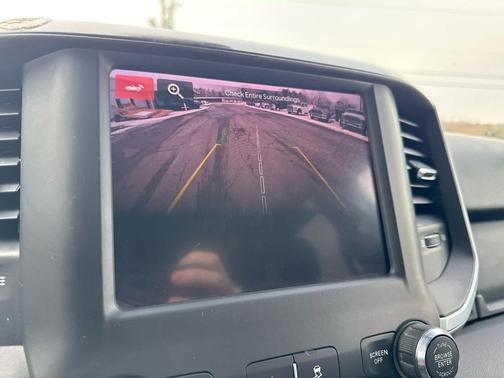 2024 RAM 2500 Big Horn 4x4 Crew Cab 64 Box