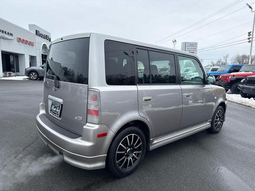 2005 Scion xB Base