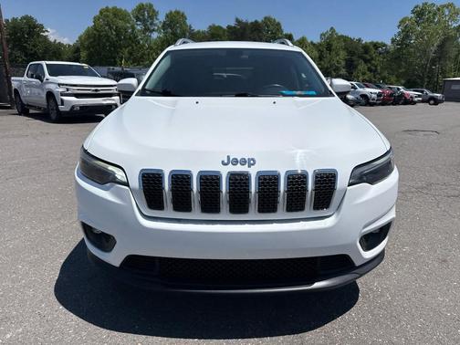 Bright White Clearcoat 2019 Jeep Cherokee Latitude