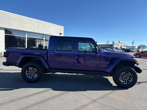 2026 Jeep Gladiator Mojave 4x4