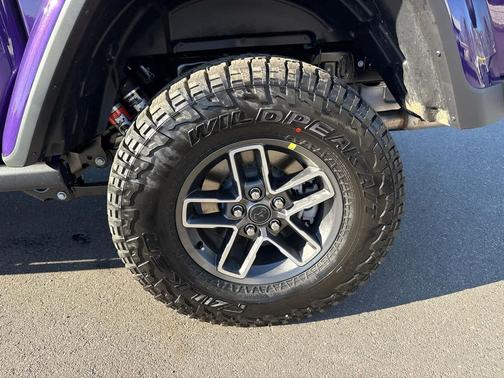 2026 Jeep Gladiator Mojave 4x4