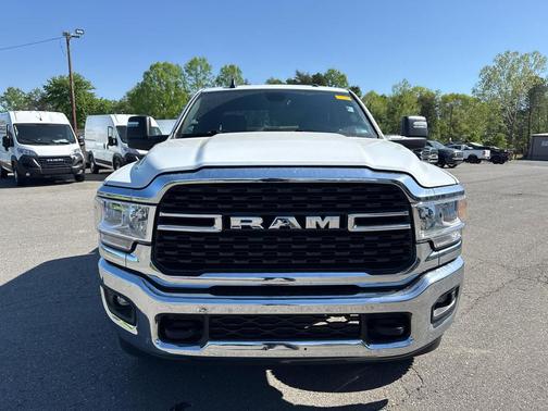 Bright White Clearcoat 2024 RAM 2500 Big Horn 4x4 Crew Cab 64 Box