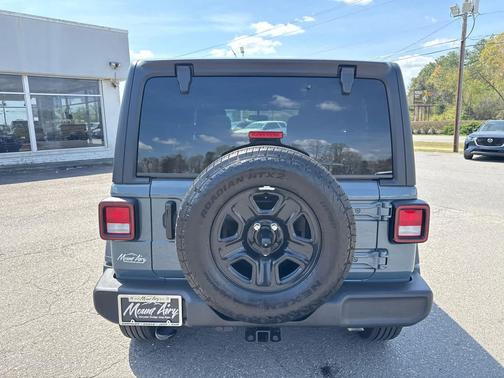 Anvil Clearcoat 2025 Jeep Wrangler Sport