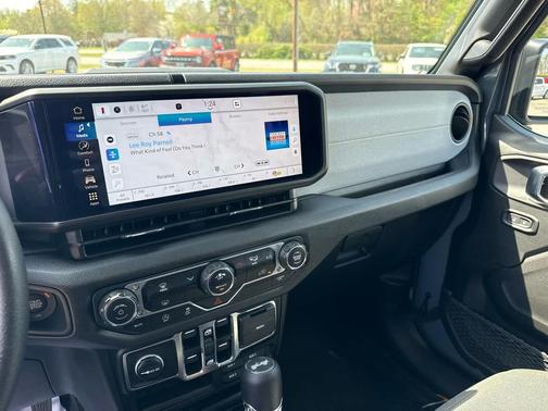 Anvil Clearcoat 2025 Jeep Wrangler Sport