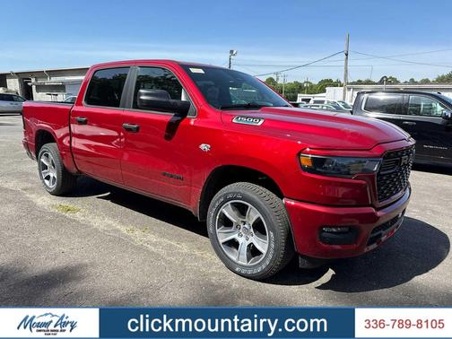 Molten Red Pearlcoat 2026 RAM 1500 Express