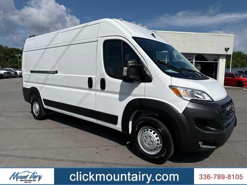 2025 RAM ProMaster 2500 Tradesman