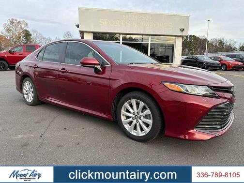 2018 Toyota Camry LE