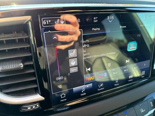 2025 Chrysler Pacifica L