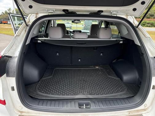 2021 Hyundai TUCSON SEL