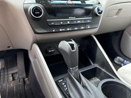 2021 Hyundai TUCSON SEL
