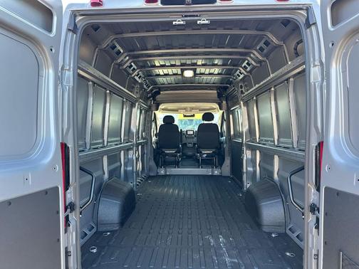 2025 RAM ProMaster 3500 High Roof