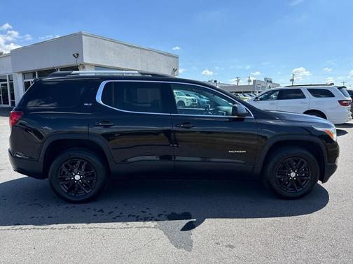 2019 GMC Acadia SLT