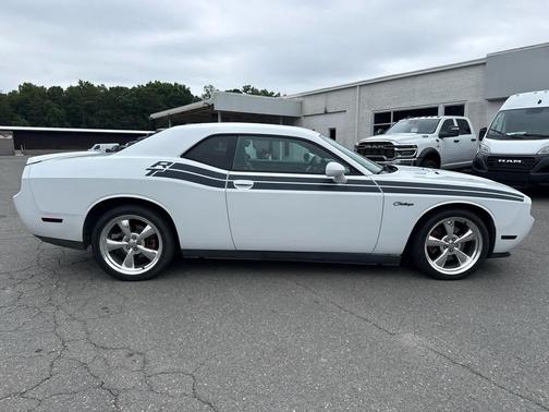 Bright White Clear Coat 2012 Dodge Challenger R/T