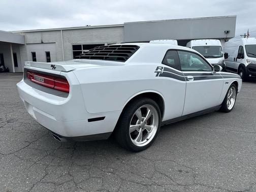 Bright White Clear Coat 2012 Dodge Challenger R/T