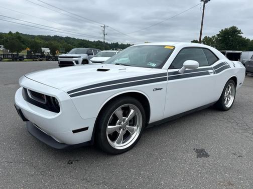 Bright White Clear Coat 2012 Dodge Challenger R/T