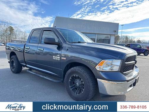 2016 RAM 1500 SLT