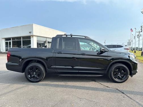 2022 Honda Ridgeline Black