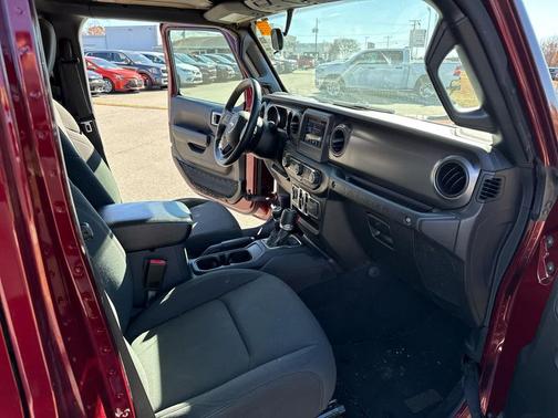 2021 Jeep Wrangler Willys