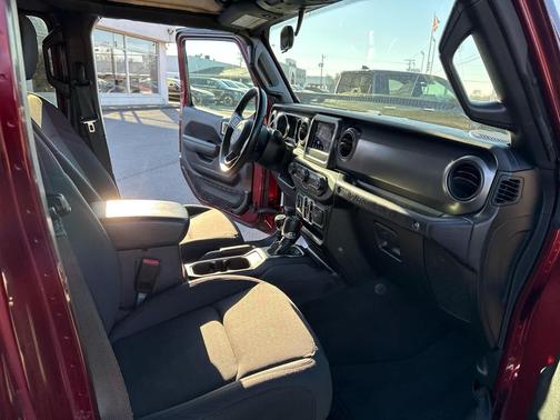 2021 Jeep Wrangler Willys