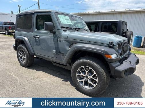 Anvil Clearcoat 2026 Jeep Wrangler Sport S