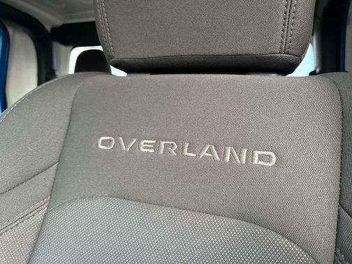 2023 Jeep Gladiator Overland