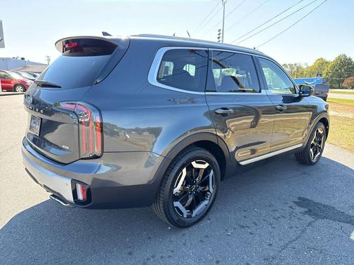2023 Kia Telluride EX