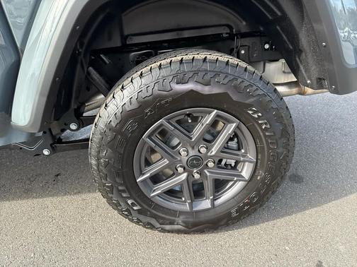 2026 Jeep Gladiator Sport S