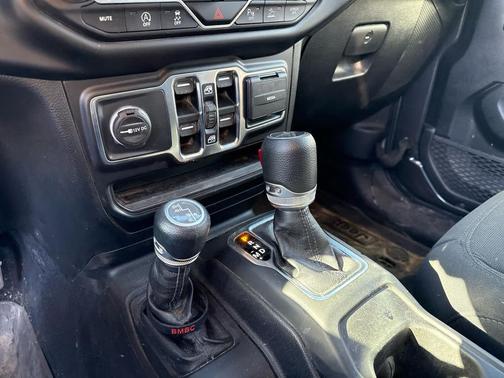 2020 Jeep Gladiator Sport S