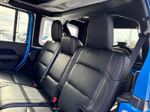 2022 Jeep Wrangler Unlimited Rubicon 392