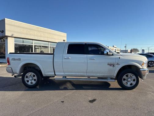2017 RAM 2500 Laramie 4x4 Mega Cab 64 Box