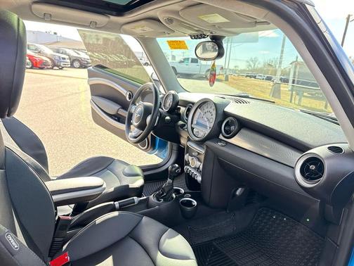 2009 MINI Cooper S Base