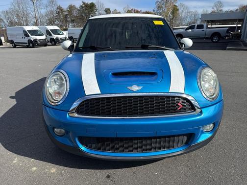 2009 MINI Cooper S Base