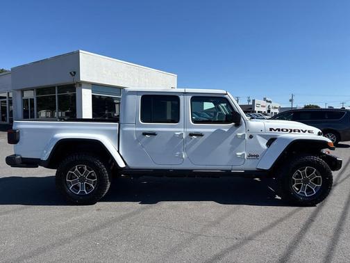 2025 Jeep Gladiator Mojave X 4x4