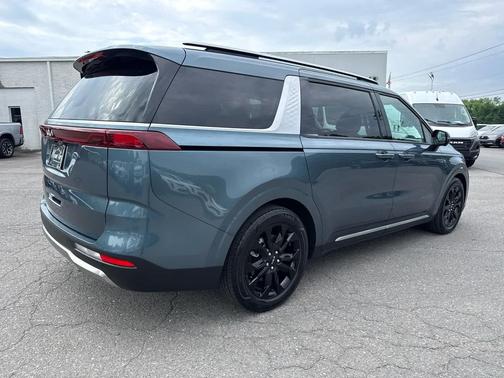 Astra Blue 2024 Kia Carnival SX Prestige