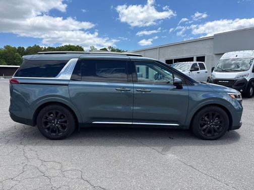 Astra Blue 2024 Kia Carnival SX Prestige