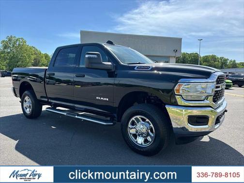 2024 RAM 2500 Big Horn 4x4 Crew Cab 64 Box