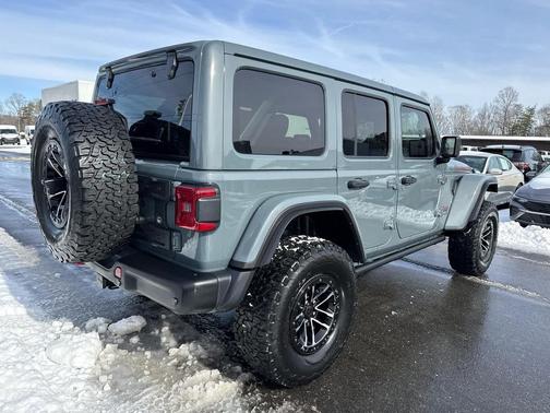 2024 Jeep Wrangler Rubicon