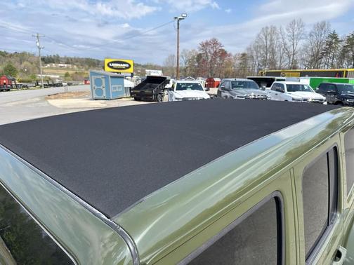 Sarge Green Clearcoat 2024 Jeep Wrangler 4xe High Altitude