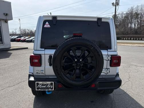 2024 Jeep Wrangler 4xe Sahara