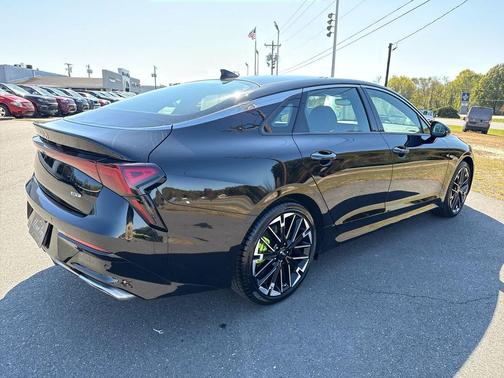 2025 Kia K5 GT