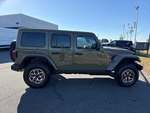 41 2027 Jeep Wrangler Rubicon