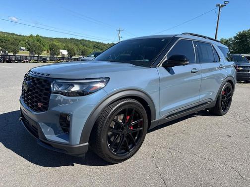 Vapor Blue Metallic 2025 Ford Explorer ST