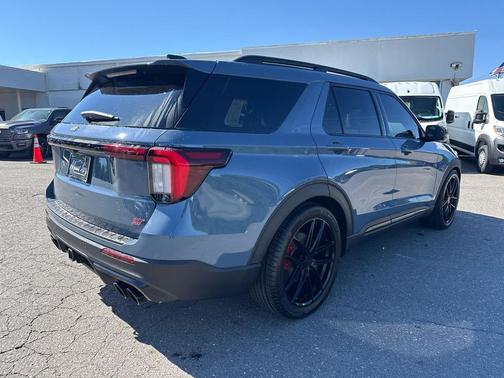 Vapor Blue Metallic 2025 Ford Explorer ST