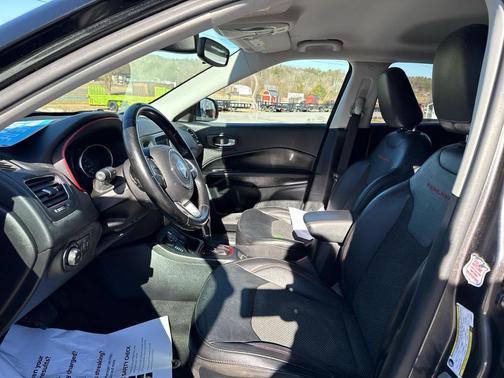 2020 Jeep Compass Trailhawk