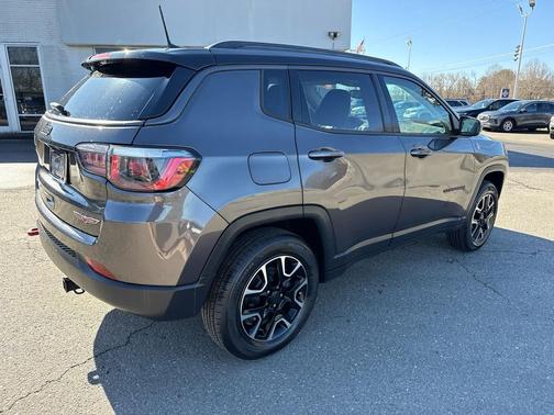 2020 Jeep Compass Trailhawk